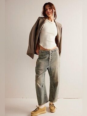 Free People We The Free Osaka Button Fly Slouchy Barrel Jeans 26 Mid Rise